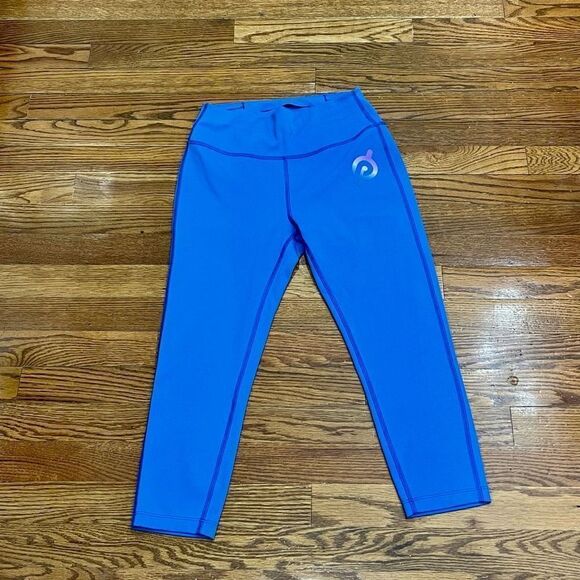 Peloton Move Mission Capri Blue Leggings - Picture 2 of 4